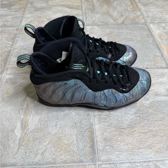 Nike Air Foamposite One Abalone GS Shoe Size 6Y Green AO8037-009 Preowned - Picture 2 of 8